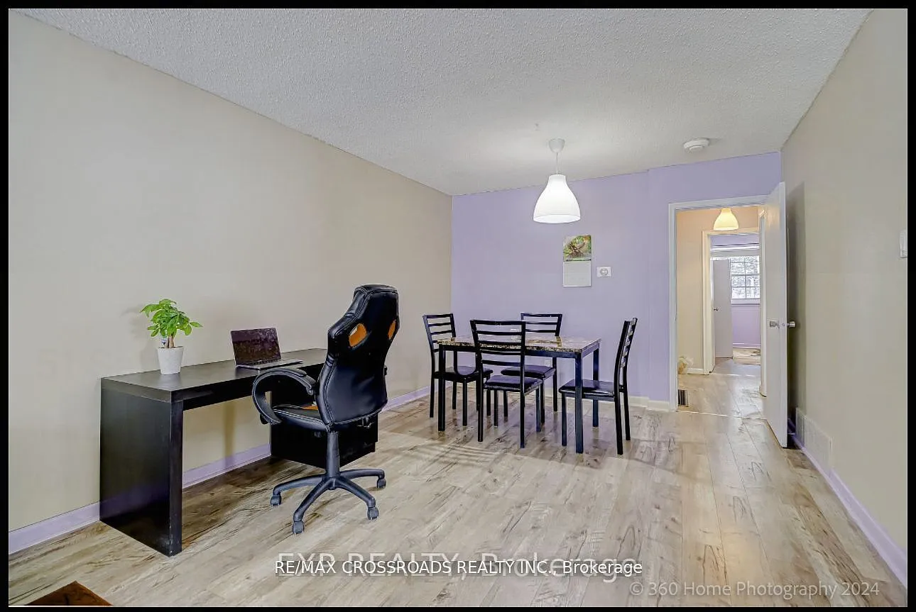 3 bed, $2,699 — Photo 2