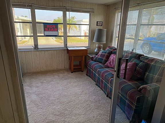 5th image of 2022 Oahu Dr