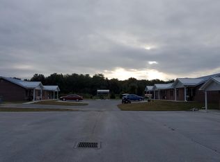 610 E Stanley Dr, Montezuma, IN 47862