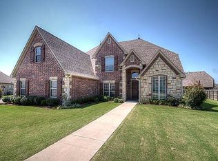 217 Sagebrush Dr, Bartlesville, OK 74006