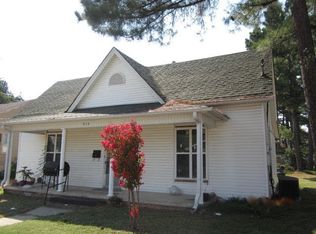 616 S 6th St, Paragould, AR 72450
