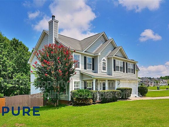 3rd image of 229 Kenmore Park Dr