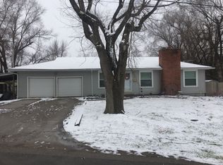 111 E South St, Richmond, MO 64085