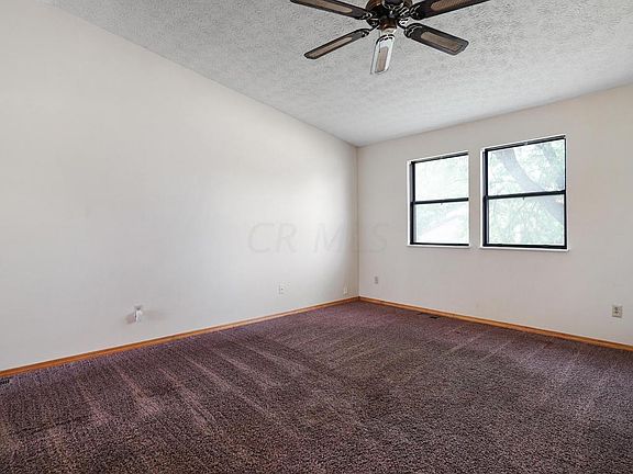 4th image of 2042 Belltree Dr
