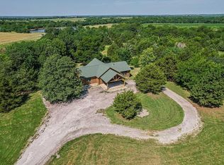 4010 Thomas Rd, Prescott, KS 66767