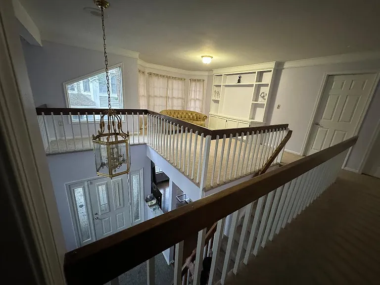 18 E Countryside Dr — Photo 9