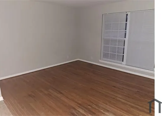 345 Center Ave NW — Photo 14
