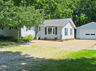 710 Bishop Rd, Leavittsburg, OH 44430