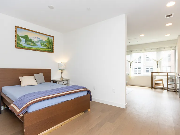 45 Lewis St #202 — Photo 9