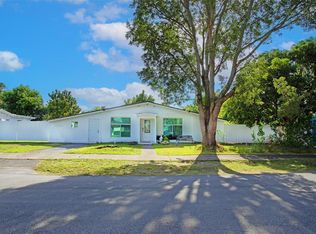 9370 Haitian Dr, Cutler Bay, FL 33189