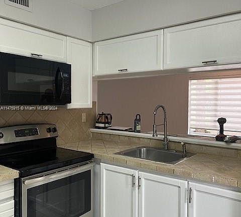 2nd image of 13941 SW 91st Ter #13941