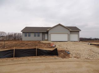 6802 Tupelo Rd, Loves Park, IL 61111