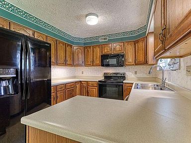 1423 Boone Aire Rd, Florence, KY 41042 | Zillow