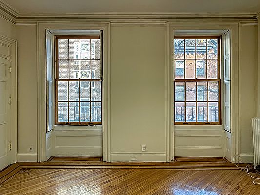 2nd image of 14 Schermerhorn St #5
