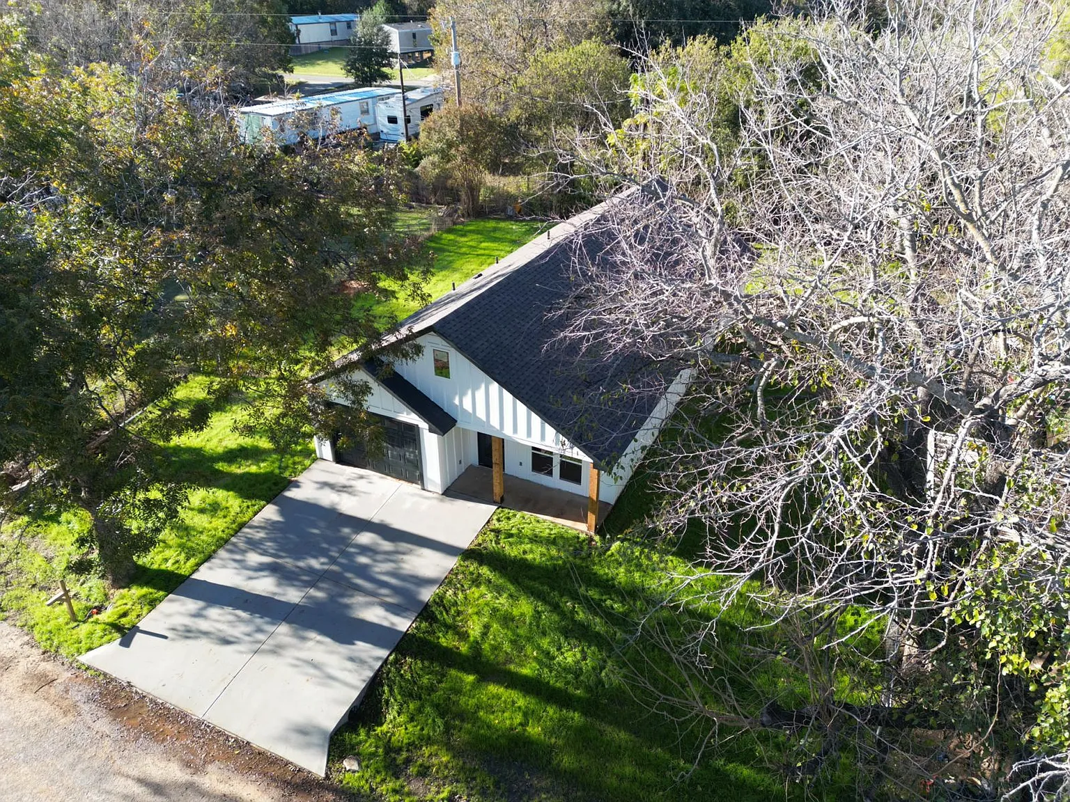 3712 Oak Meadow St — Photo 2