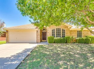 1004 Micah Rd, Burleson, TX 76028