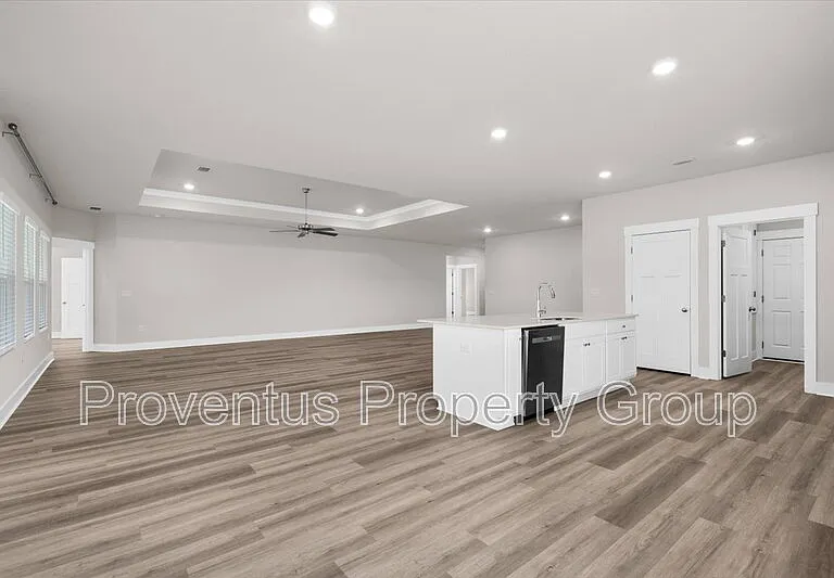 3136 Silver Maple Dr — Photo 4