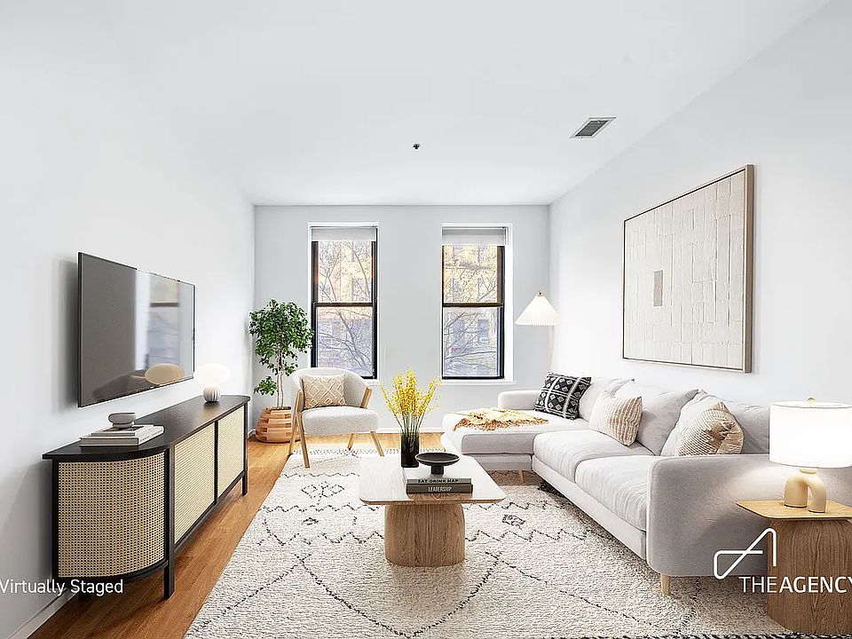 1st image of 118 Greenpoint Ave APT 2D