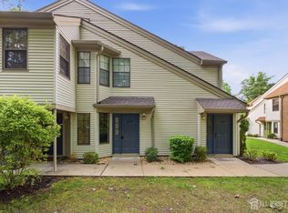 2101 Bayhead Dr, Parlin, NJ 08859