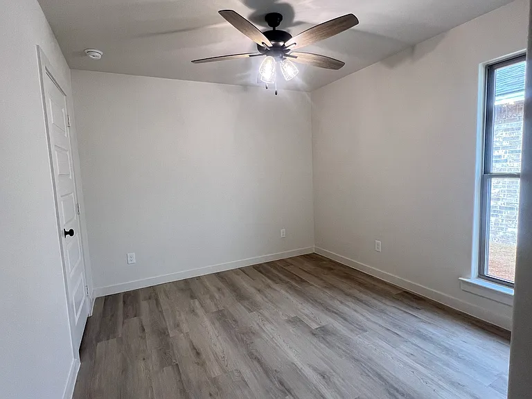 13815 Gary Ave — Photo 14