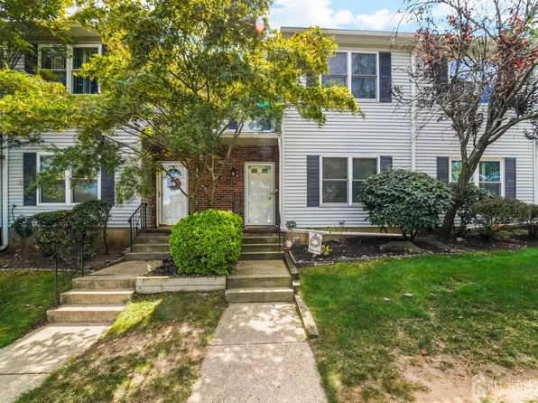 58 Hickory Ct, Jamesburg, NJ 08831