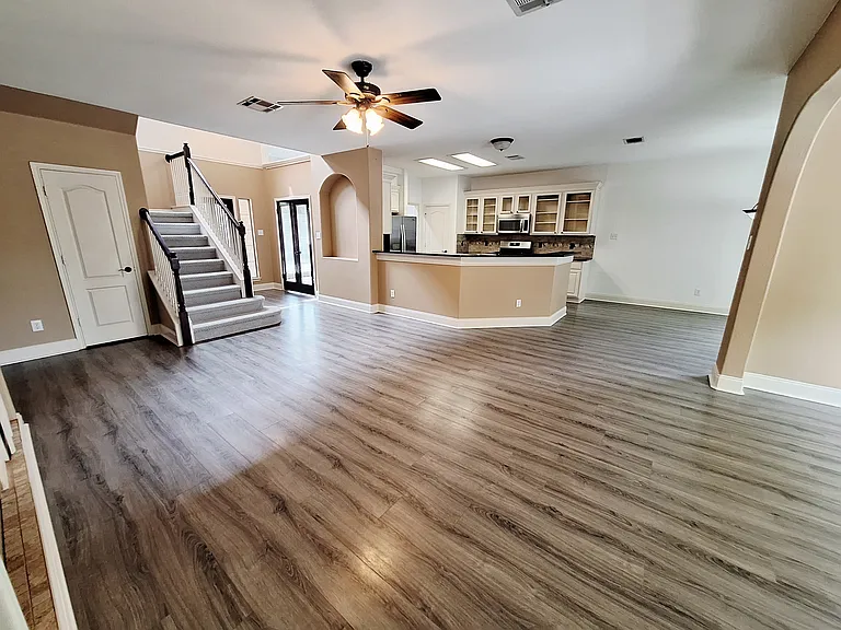 2122 Wheaton Trl — Photo 11