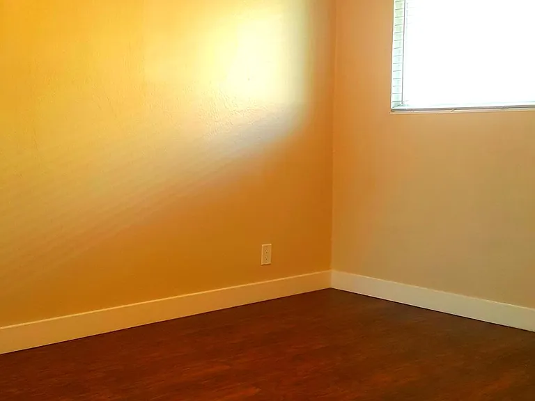 602 Hopkins Ave #602 — Photo 5