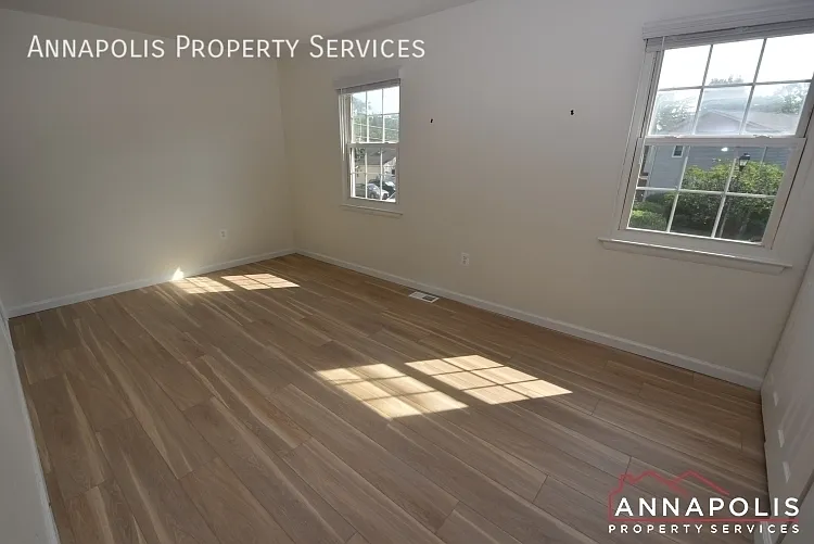 100 Conley Dr — Photo 9