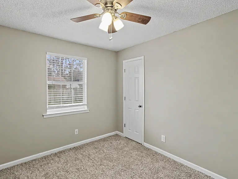 43 Sandy Run Rd SE — Photo 9