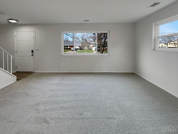 3rd image of 8484 Sunlight Dr