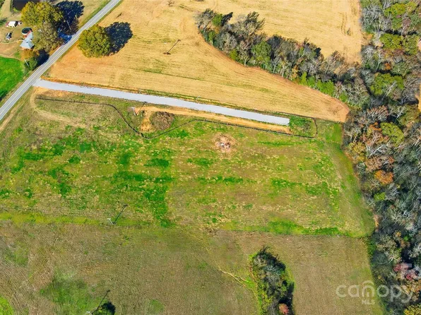 4034 State Highway 200, Stanfield, NC 28163