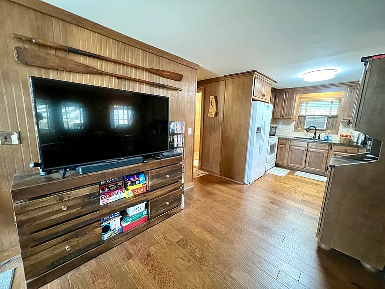 544 Cobb Cir — Photo 10