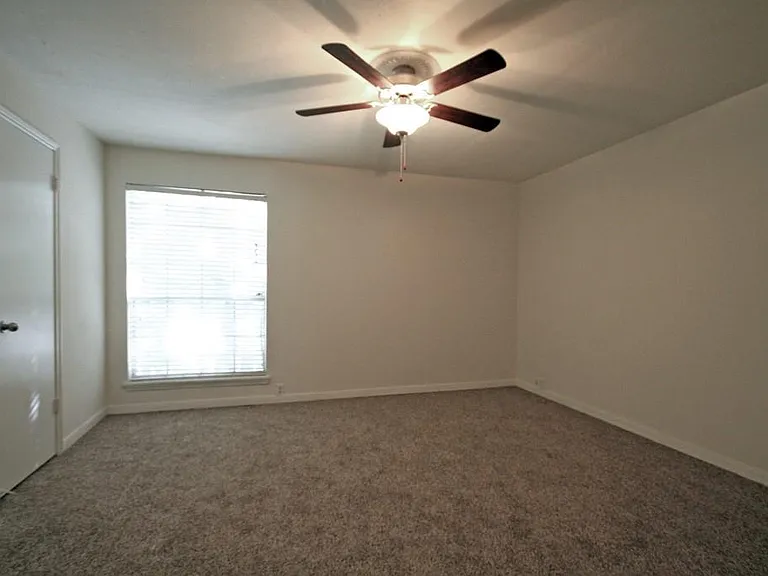 600 Heights Blvd #21 — Photo 4