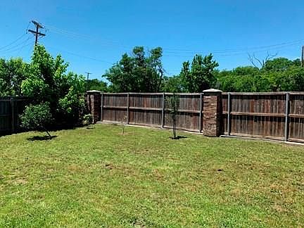 3rd image of 129 Driftwood Dr