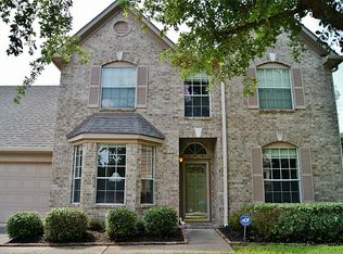 213 Water Oak Dr, League City, TX 77573
