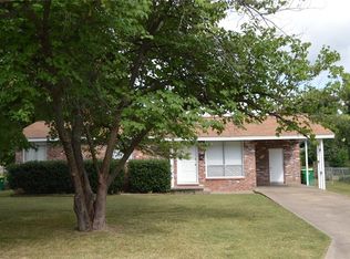 609 Zachary St, Springdale, AR 72762