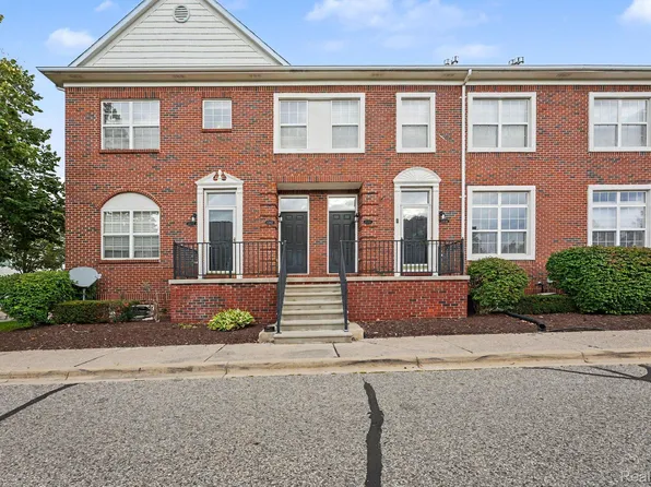 43054 Strand Dr, Sterling Heights, MI 48313