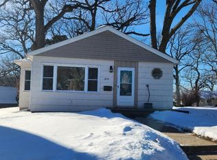 1409 Circle Dr, Albert Lea, MN 56007