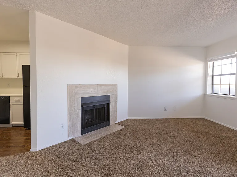La Mesa — Photo 28