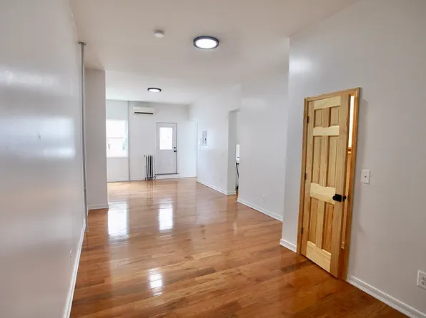 278 Devoe Street image 1 of 18