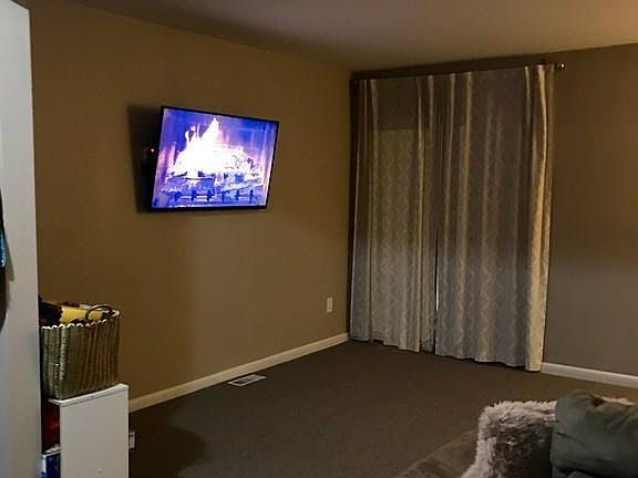 5th image of 30 Bayberry Dr APT 1