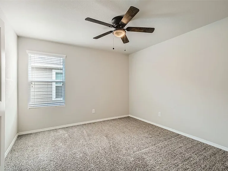 9110 Longhorn Park — Photo 12
