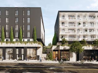 3075 Murray St #212, Pt Moody, BC V3H1X1