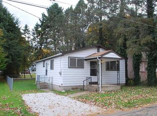 217 Hickory St, Edinboro, PA 16412