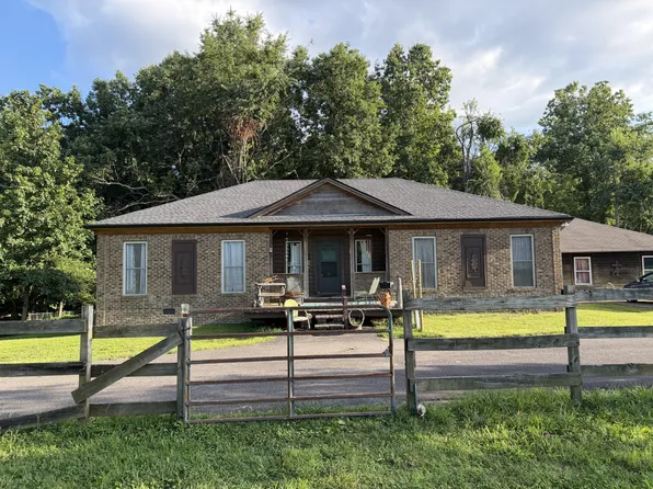 7541 Greer Rd, Goodlettsville, TN 37072