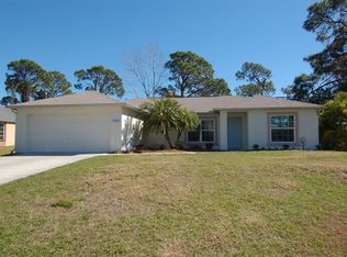 2442 Woodyglen St, Pt Charlotte, FL 33948