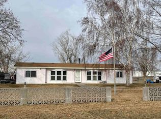 52704 E Christy Rd, Plymouth, WA 99346