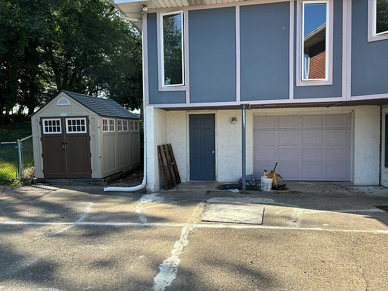 96 Moger Dr — Photo 4