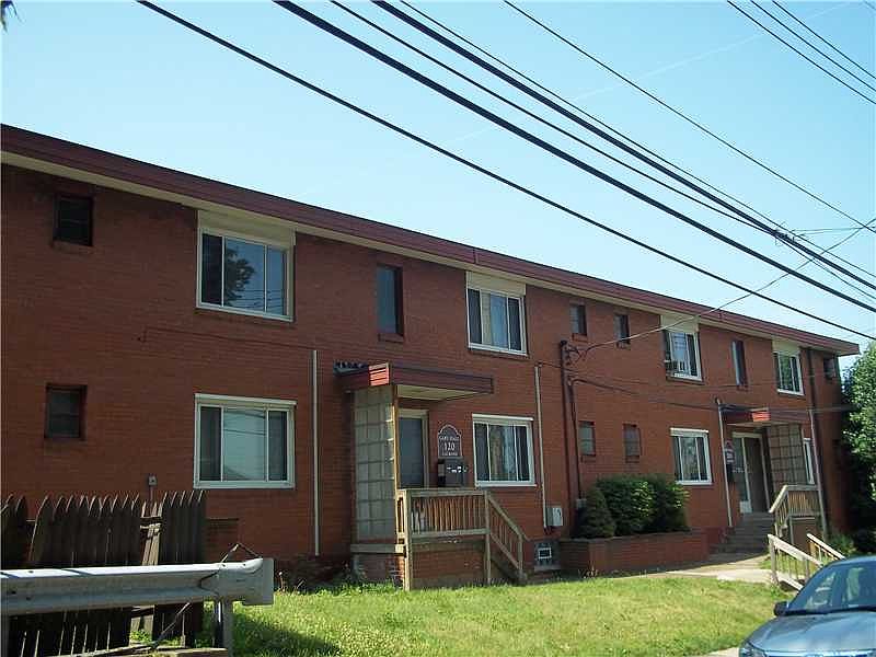 2nd image of 124 Edgewood Ave