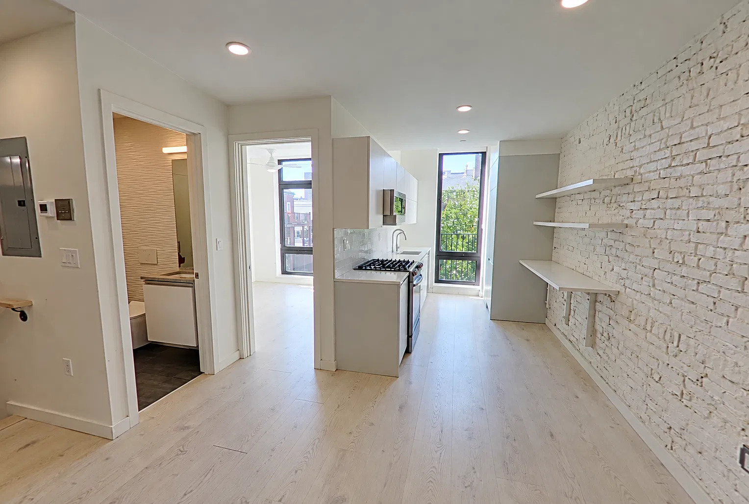 2 Worthington Street — Photo 2